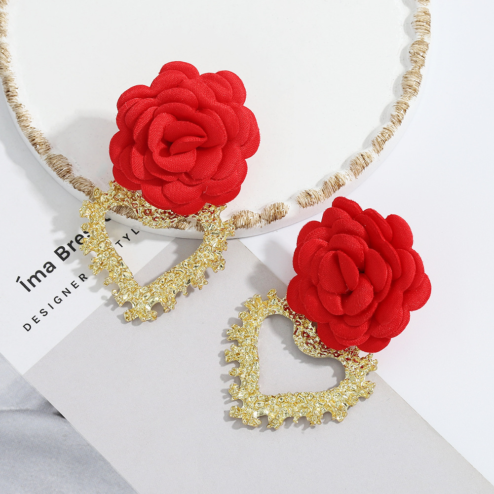 Heart-shaped Fabric Flower Earrings display picture 10