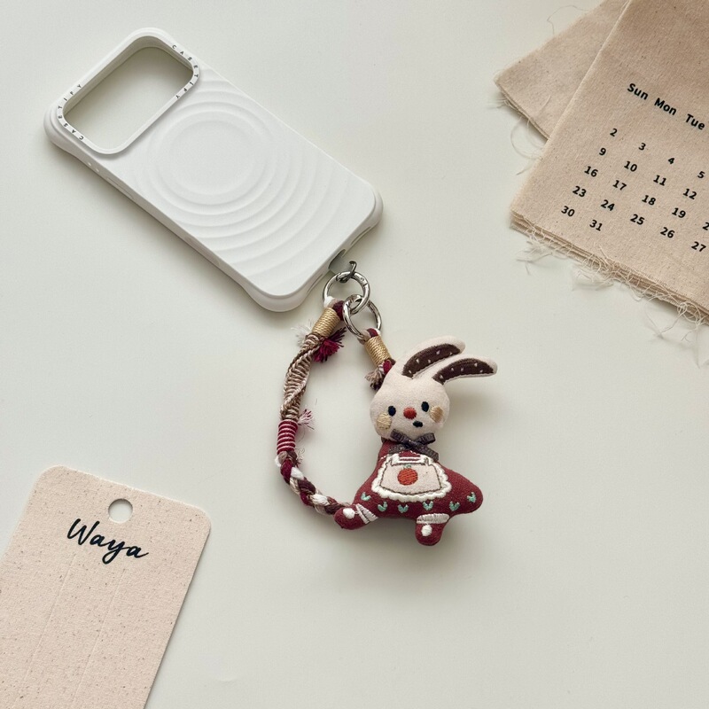 Forest-style cute berry rabbit phone lanyard, handmade woven bag charm, camera strap, portable accessory, wholesale Forest-style cute berry rabbit phone lanyard, handmade woven bag charm, camera strap, portable accessory, wholesale