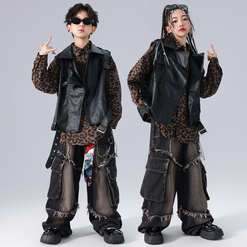 어린이 힙합 패션 의상 소년 세트 힙합 바이커 가죽 의류 소녀들이 거리를 튀기는 것을 과시합니다.