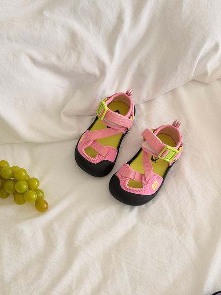Xshx Barefoot Shanxi｜Functional Sandals for Children with Closed Toe, Anti-Kick Rubber, Non-Slip Sole, Magic Tape for Boys and Girls, Spring and Summer