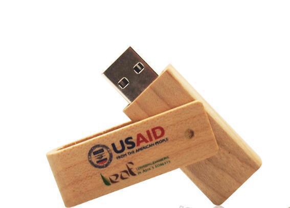 USB-флешка из бамбукового дерева xmwood04