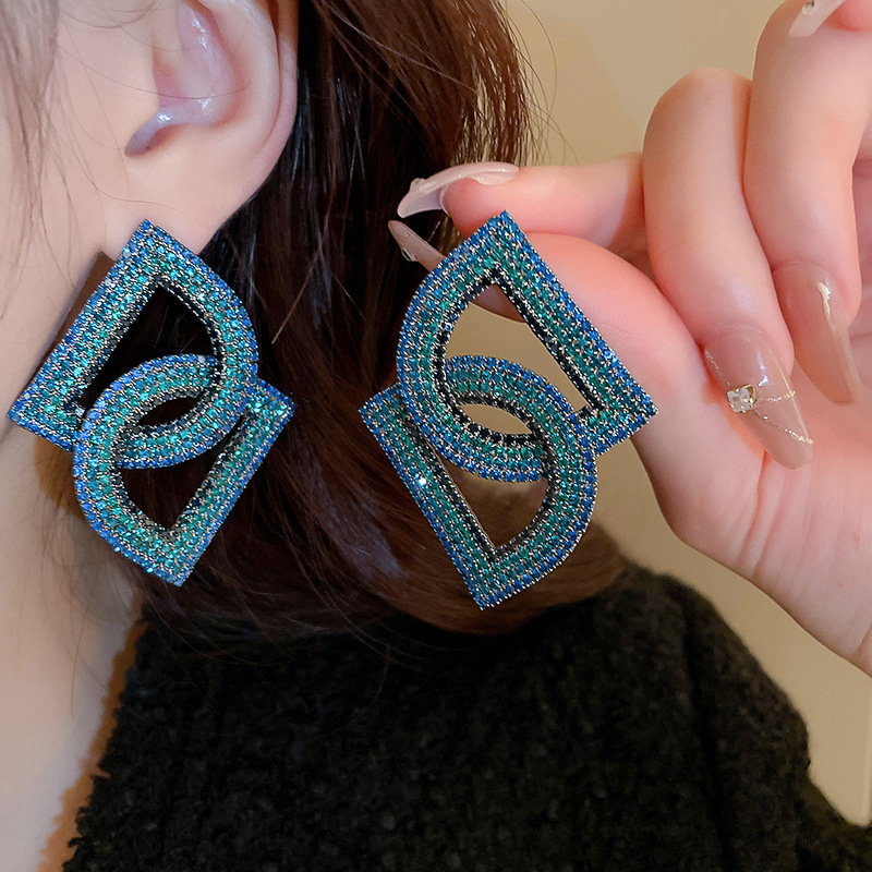 Exaggerated Tassel Copper Plating Artificial Rhinestones Earrings 1 Pair