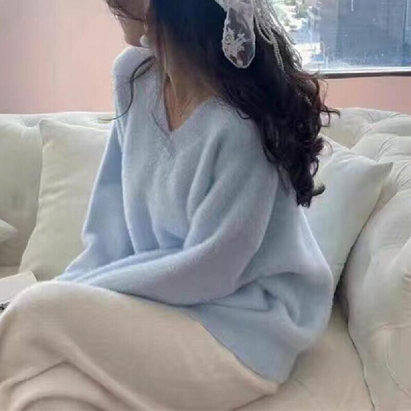 Mid-length Mink-like V-neck Pullover Sweater Women's Autumn and Winter Stylist Lazy Style Soft Waxy Solid Color Outer Wear Knitted Sweater