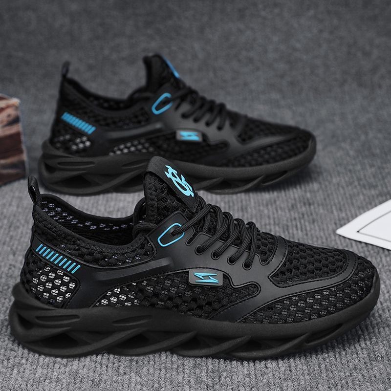 2026 New Large Mesh Fly-Knit Shoes for Men, Spring Thin Style, Breathable, Soft Sole, Comfortable, Lightweight Running Sneakers