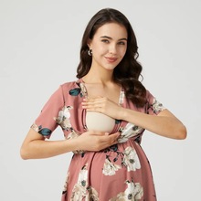 孕妇装印花哺乳上衣夏2022新款欧美外贸V领短袖中长款孕妈喂奶T恤