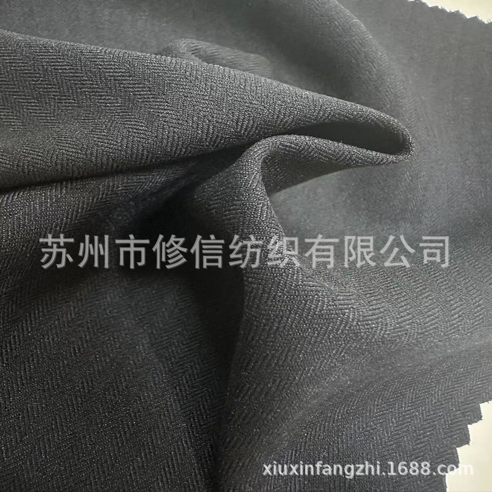 现货人字斜黑丝超高弹 鱼骨纹纬弹机械弹 无氨弹力双色风衣面料