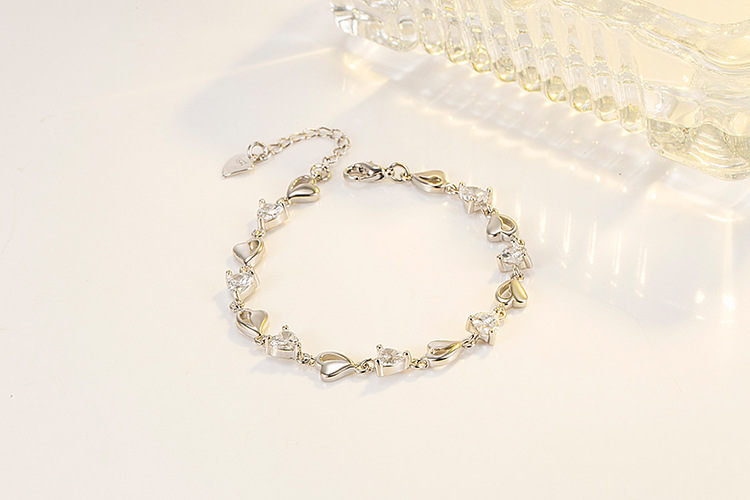 Fashion Heart Shape Copper Inlay Zircon Bracelets 1 Piece