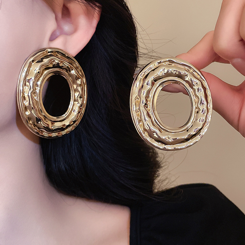 Pendientes de borla de flores de tul de aguja de plata Pendientes de súper hada verde menta fresca Pendientes de diseño exagerado de nicho