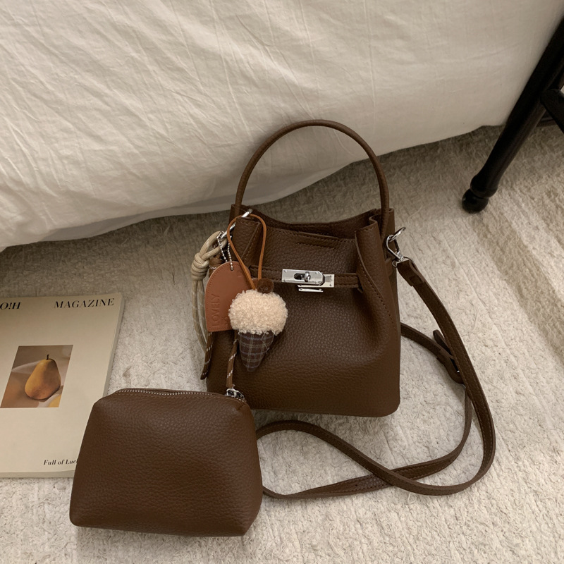 Luxury Lychee Grain Handbag For Women 2026 New Soft Leather Bucket Bag Versatile Commuter Crossbody Bag - Thumbnail 8