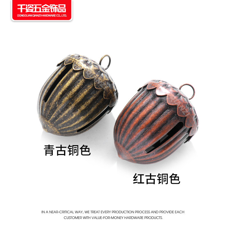 古铜色橡木果铃铛07