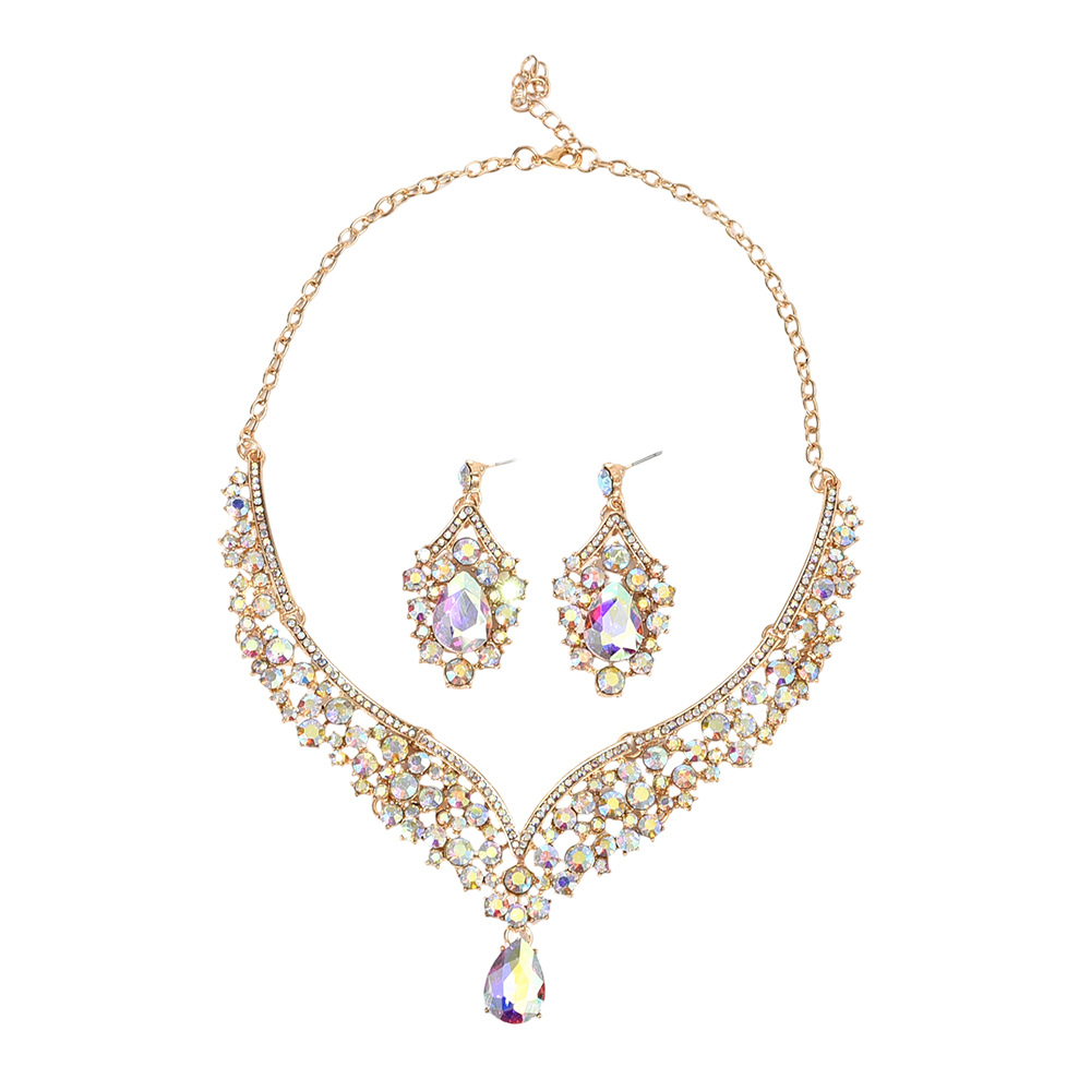 Ensemble collier et boucles d'oreilles pendentif exagérés, style rétro européen et américain, orné de pierres précieuses en cristal, chaîne ras du cou pour femme._voghion.com