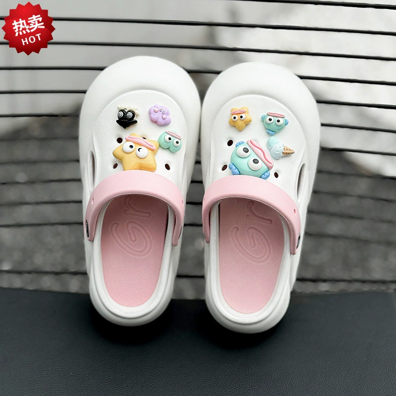 Трансграничный дом маленький год моды допамина новый слойный индивидуальность дырочная обувь дышащая и удобная амортизация оптовая продажа