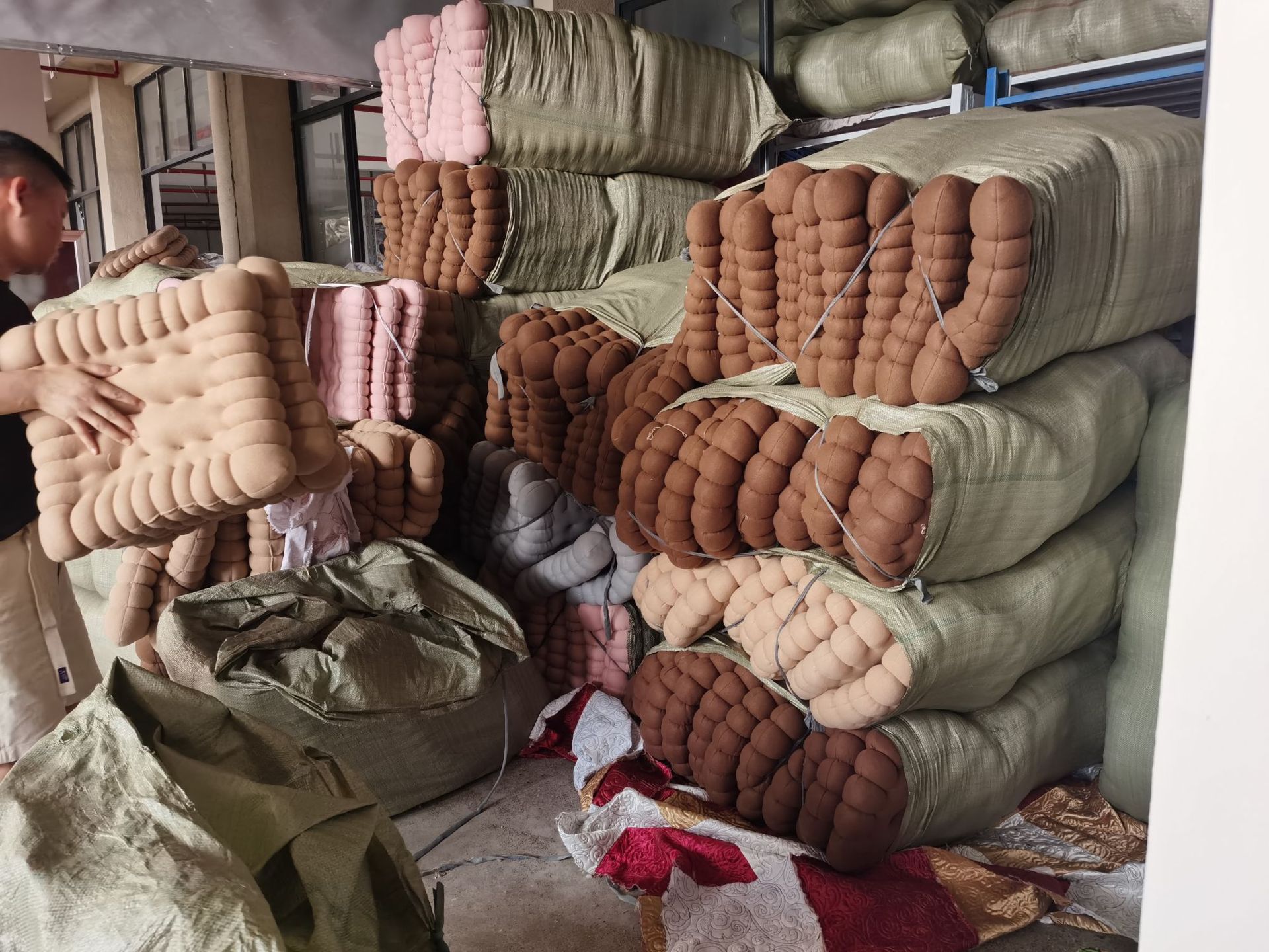 5AA5D111237C3F4EB965688C584D69