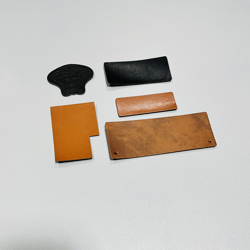 皮标949444.jpg