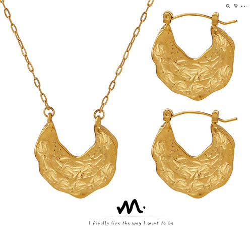 European and American irregular hammered texture necklace, unisex style, ear clip, titanium steel plated with 18K gold, personalized jewelry set