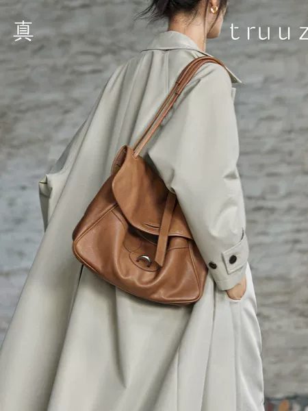 Genuine vegetable-tanned leather bag, niche vintage crossbody tote bag, large-capacity genuine leather commuter bag, 001 messenger bag for women