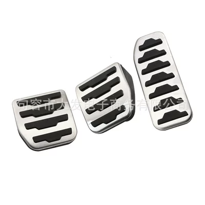 Steel Throttle Pedal, Dekorativ pedal başlıqları