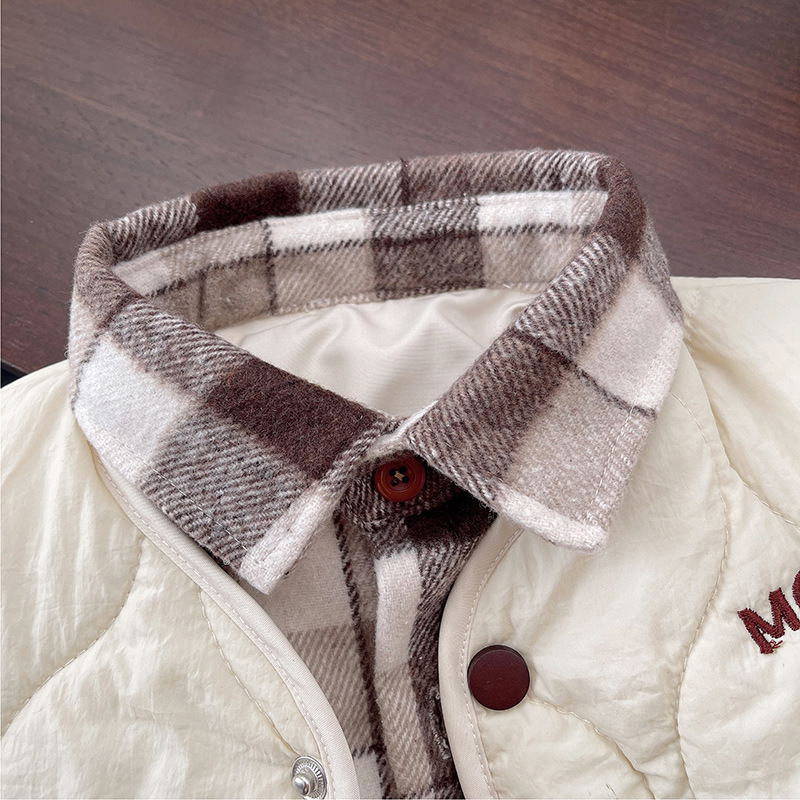 Capa de algodón para niños 2024 invierno nuevo abrigo de algodón para niños niños pequeños niños delgados falsos dos piezas de ropa de algodón de moda