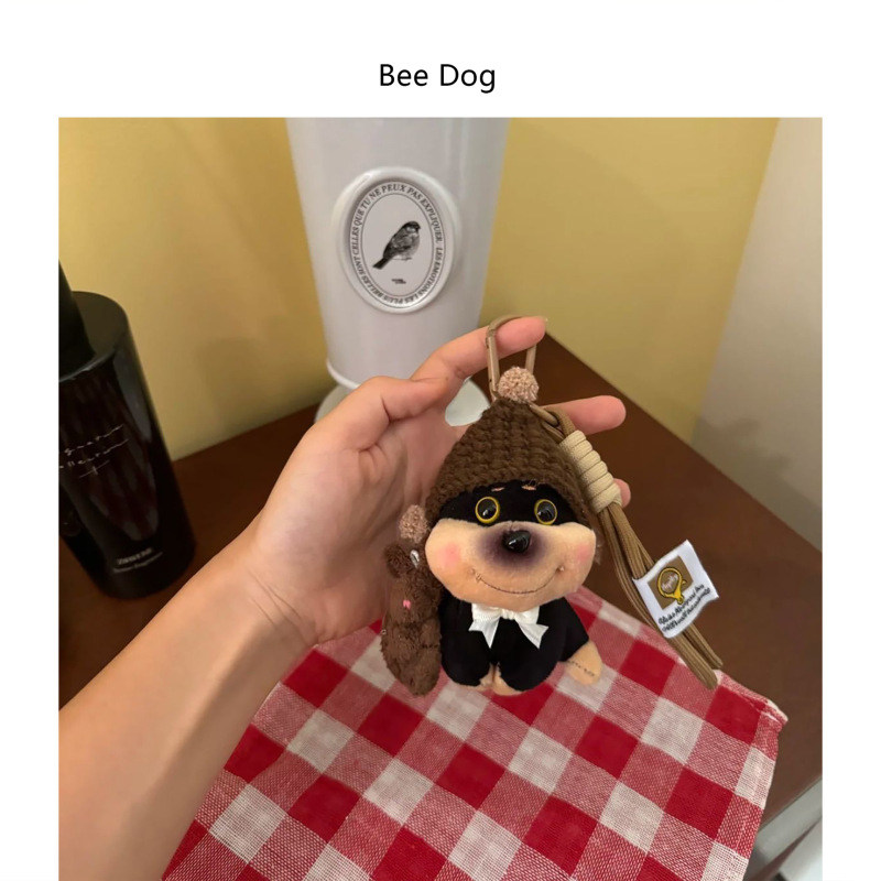 インターネット有名人の新しい漫画蜂犬蜂人形キーホルダーかわいいバッグペンダントぬいぐるみペンダントライブブロードキャスト卸売|undefined