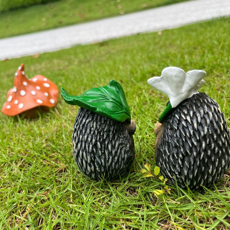 国境を越えた売れ筋の小さなハリネズミのカップル樹脂かわいいクリエイティブウィンドウ玄関レストラン装飾品中庭の庭の装飾|undefined