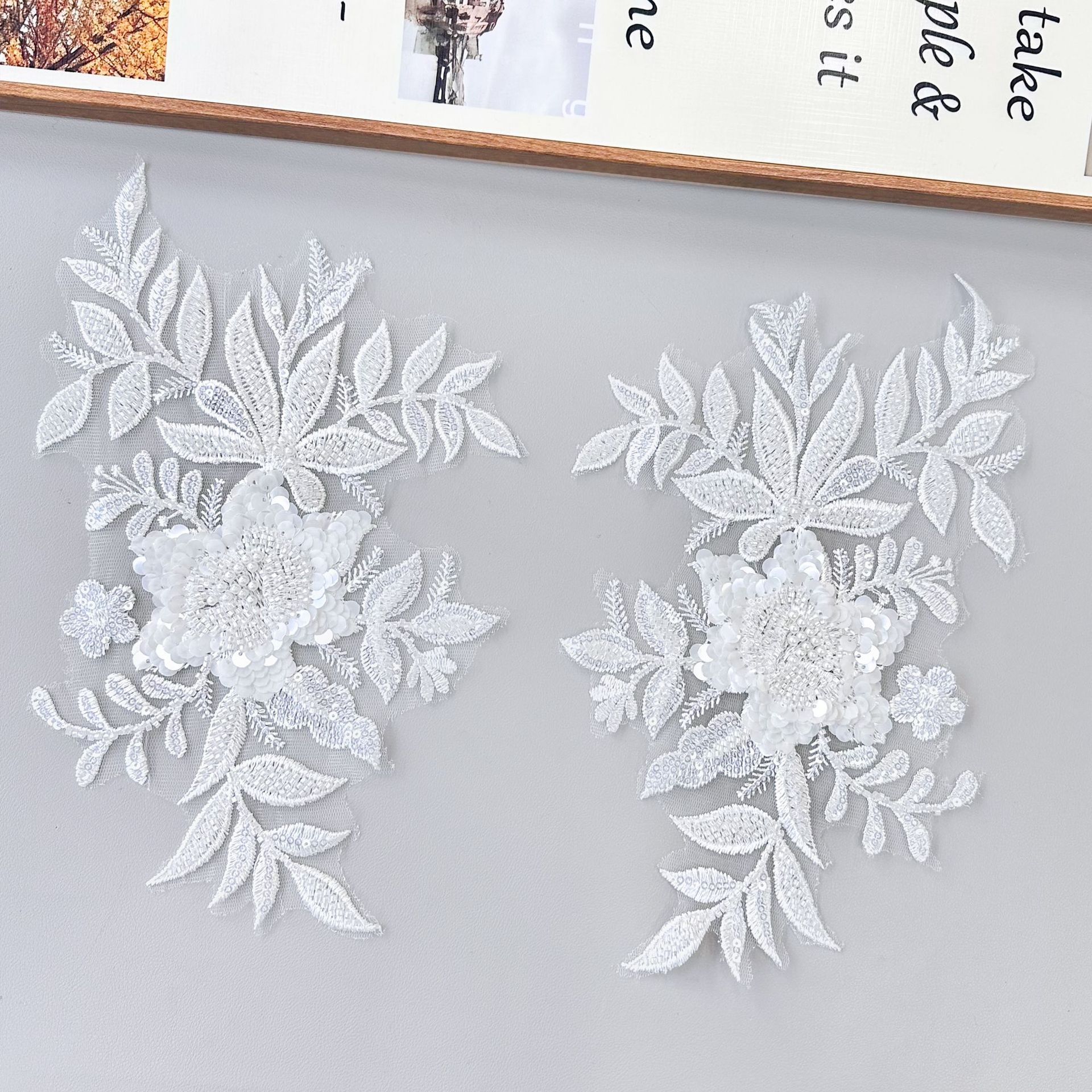 Decalcas de encaje de color flor tridimensional accesorios de decoración ropa de boda encaje púrpura bordado image 4