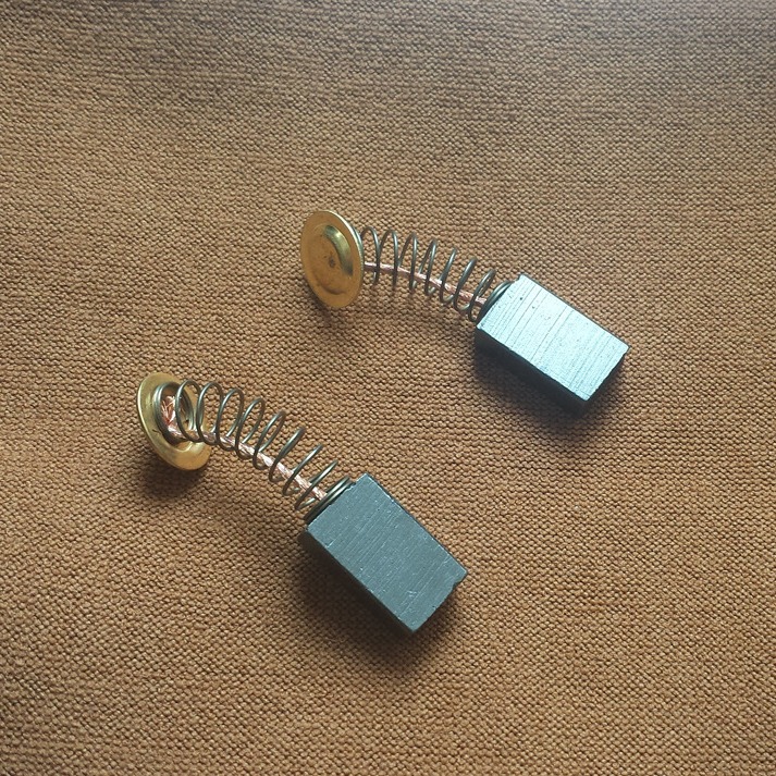 朗鑫 高鑫中药食品粉碎机配件 碳刷一对打粉机耐用锤片高效磨粉机