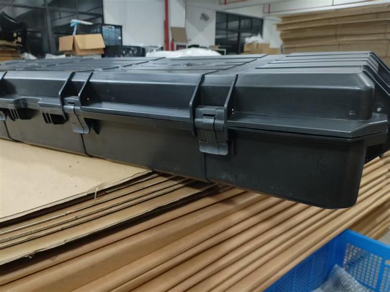 Universal car travel large-capacity roof luggage box, roof equipment box, three-proof car-mounted explosion-proof box