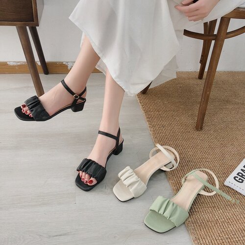 Internet celebrity thick heel sandals for women 2020 summer new fairy style Korean style pleated one-word casual women's shoes high heels