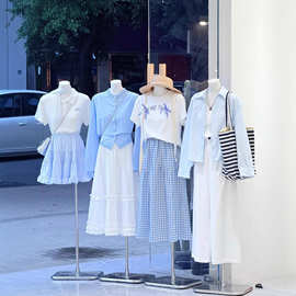 品牌撤柜直播货源夏装高品质四季青女装尾货批发实体直播摆摊特卖