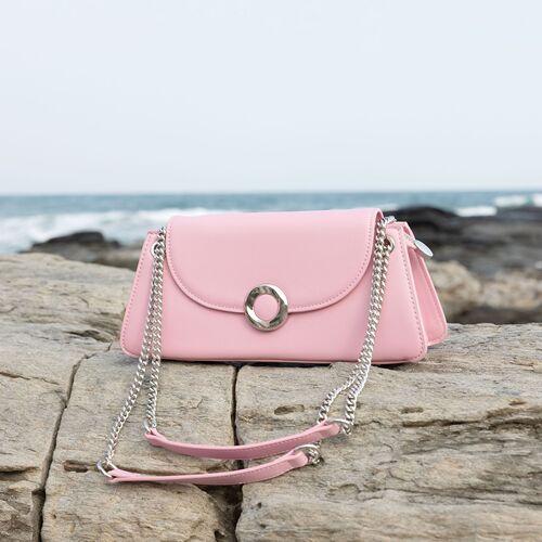 A niche designer high-end bag with a baguette shape, 2024 fashion, minimalist unisex shoulder and crossbody chain bag.