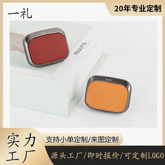 皮革车载香薰可定 制LOGO汽车内饰出风口香水高级感香膏工厂批发