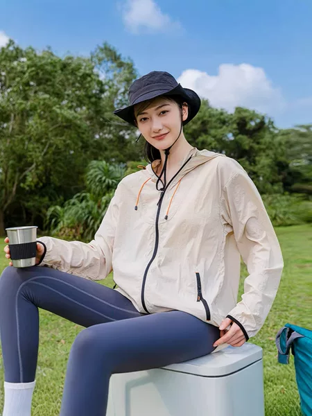 Mountain-Style Panda Sun Protection Clothing for Women, New Summer Jacket, Outdoor Uv Protection, Lightweight, Cool and Breathable Sun Protection Clothing for Men