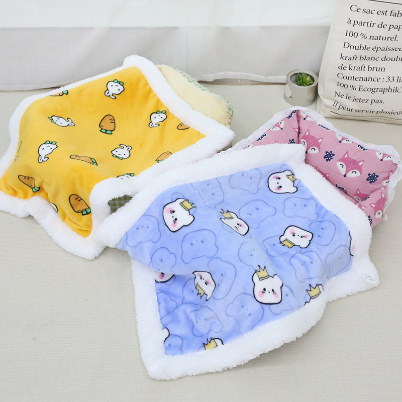 Pet Blanket Lambskin Warm Thick Throw Fleece Cartoon Dog Mat Cat Wrapping Blanket Universal Dog Cat Throw