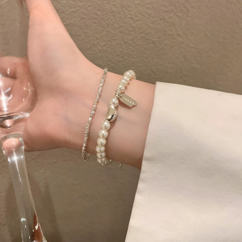 Broken Silver Pearl Bracelet Girls Autumn and Winter Light Luxury Niche High-end Hand Accessories New Exquisite Stacked Bracelets