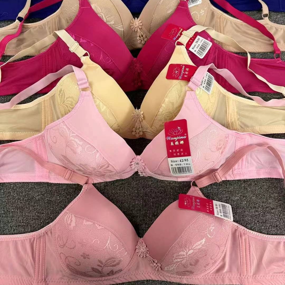 Bra de ropa interior de madres transfronterizas delgado de mediana edad sin anillo de acero cómodo bra de algodón agrupado grande bra al por mayor