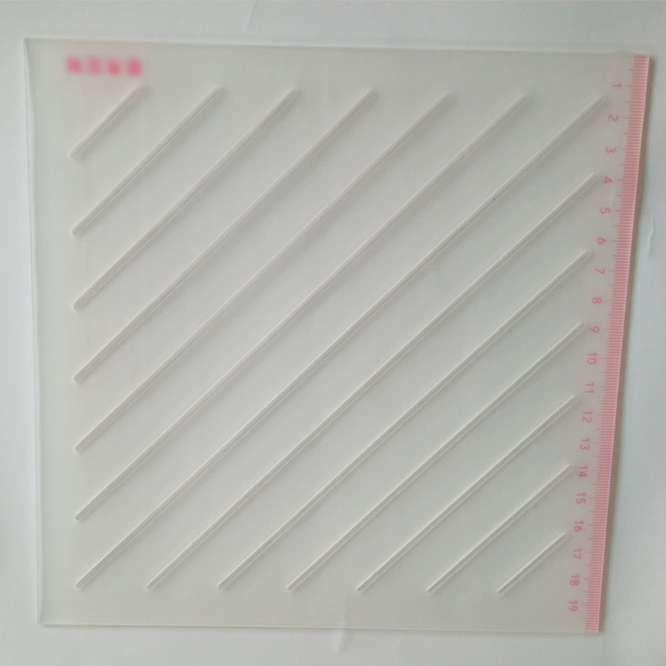 Акриловая смотровая линейка, используемая для выравнивания прозрачной линейки