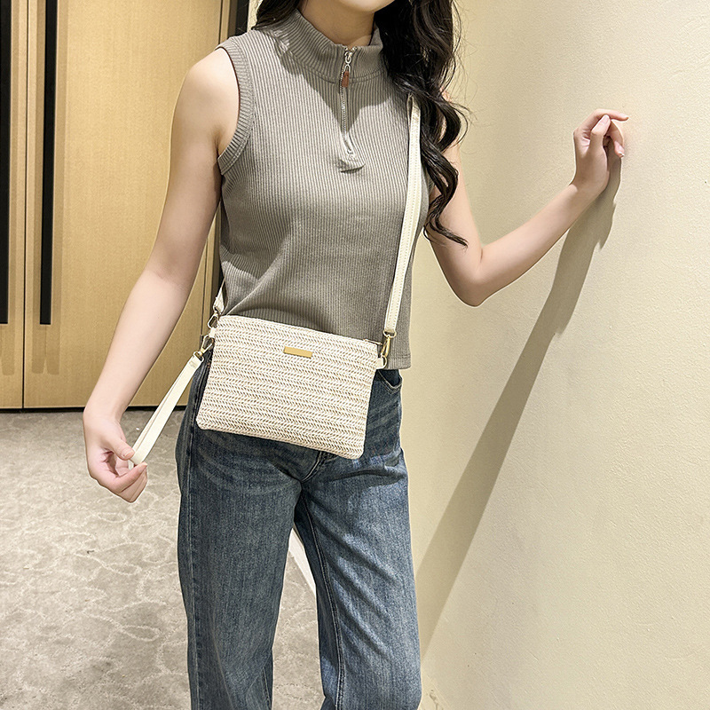 Bolsas de paja transfronterizas 2025 bolsas de damas bolsas cuadradas pequeñas bolsas de tendencia una generación de bolsas de mano
