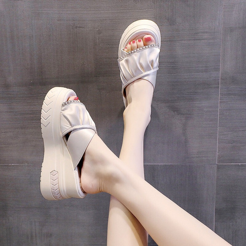 Super High-Heeled Slippers for Women, Summer Outdoor Wear, Thick-Soled Sandals, 2026 New Multi-Functional Wedge-Heeled Women's Sandals Super High-Heeled Slippers for Women, Summer Outdoor Wear, Thick-Soled Sandals, 2026 New Multi-Functional Wedge-Heeled Women's Sandals