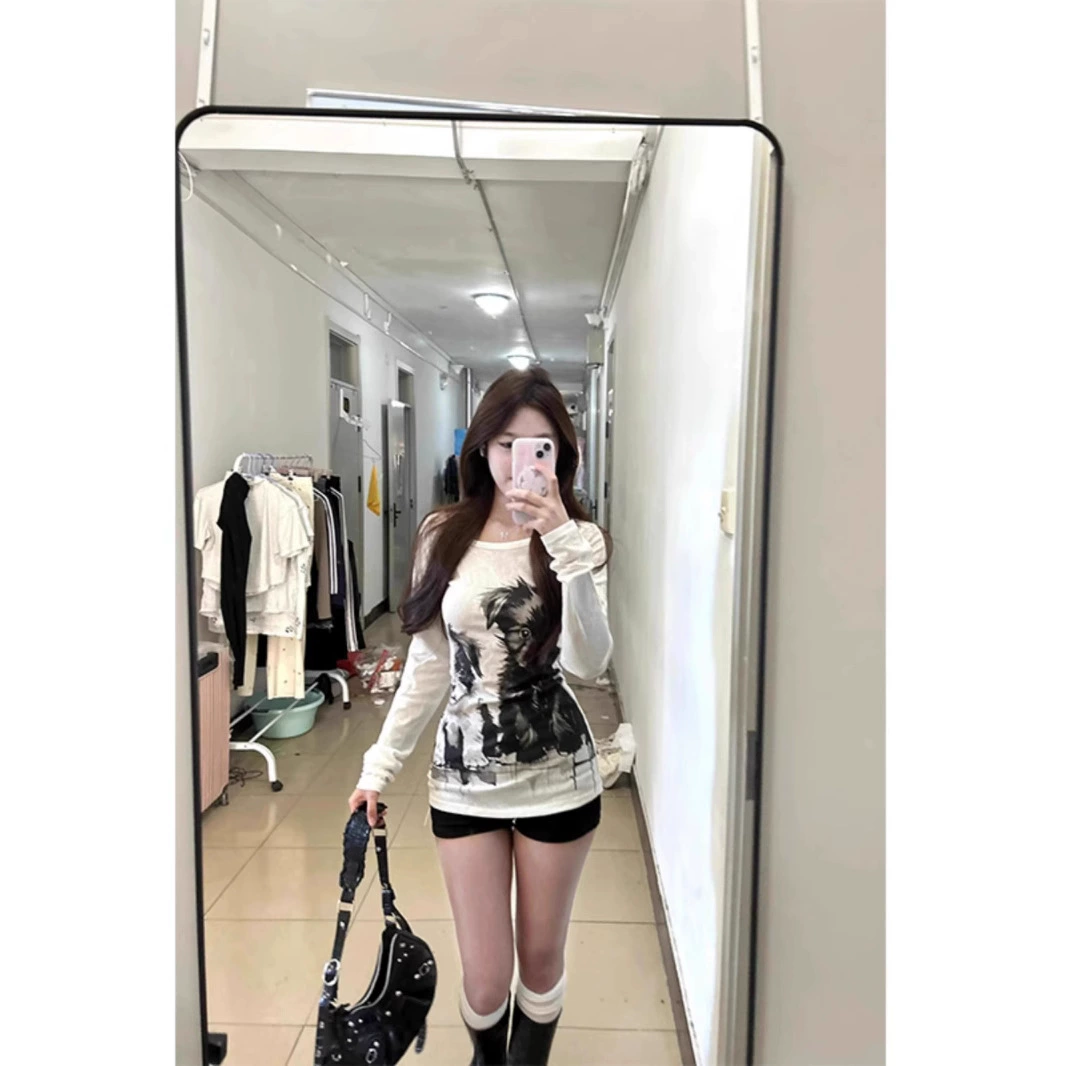 Американская винтажная футболка с длинными рукавами на плече