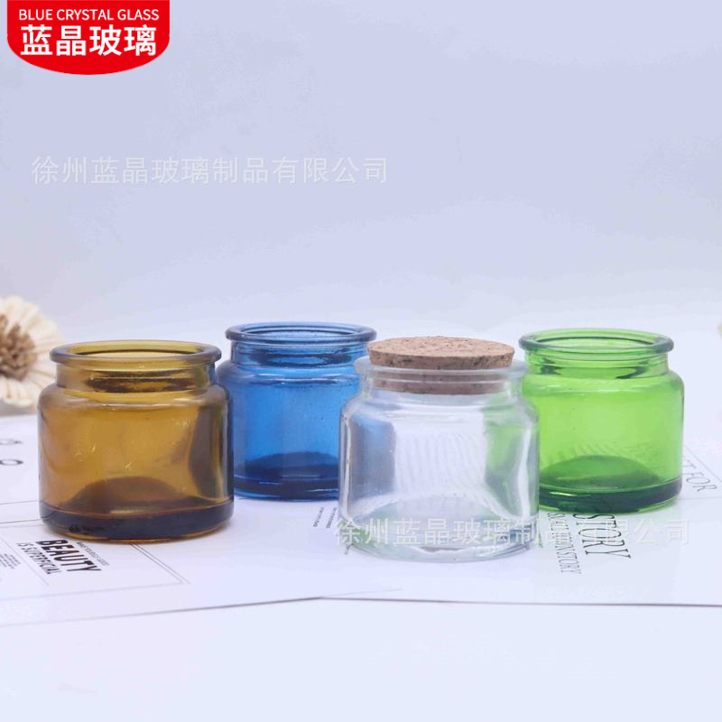 En stock lote de marrón tamaño pequeño vidrio aromaterapia vela taza 100ml200ml hogar candelabro corcho botella de vidrio