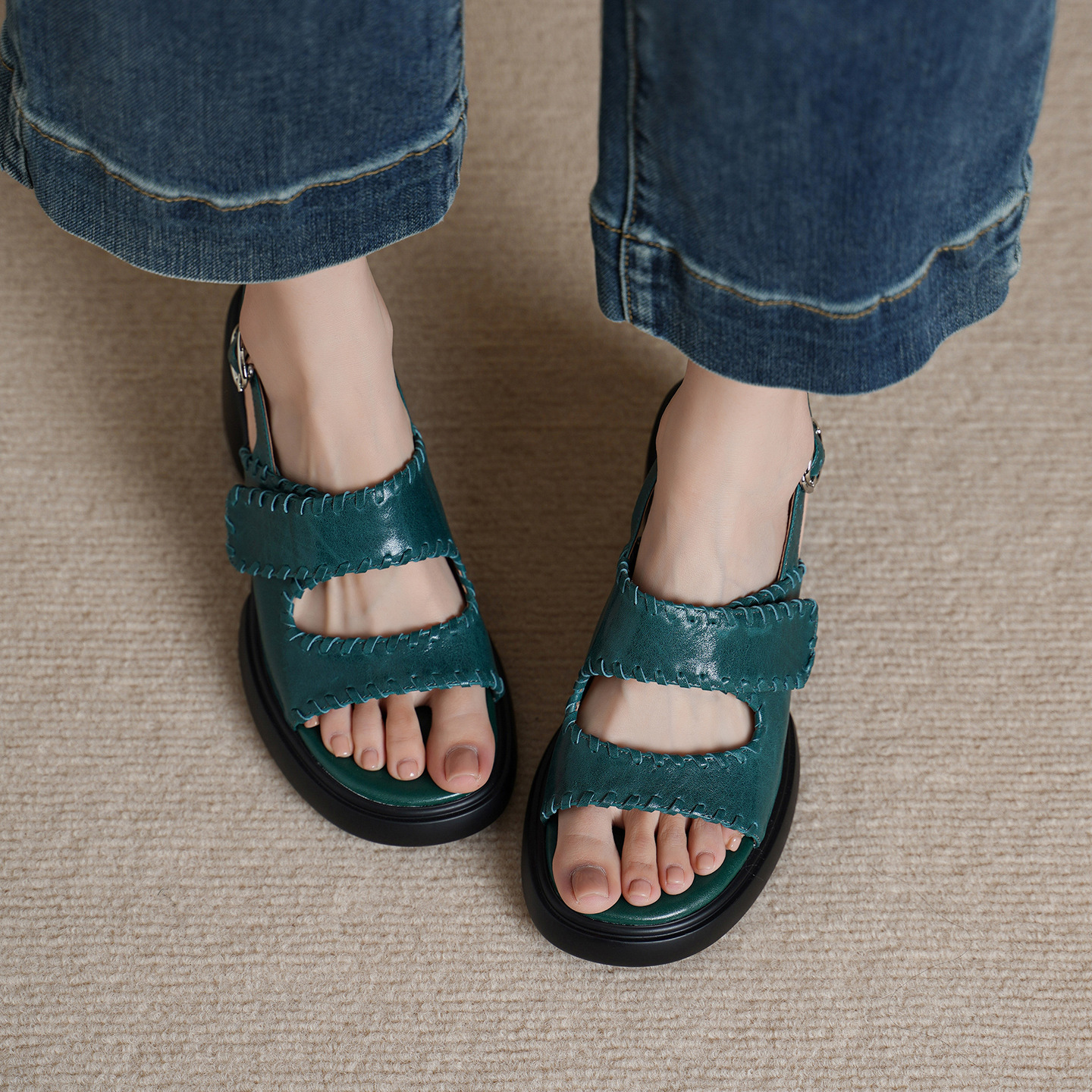 Sandal cao gót nữ hở mũi da bò gót vuông 8 cm đế dày — đen