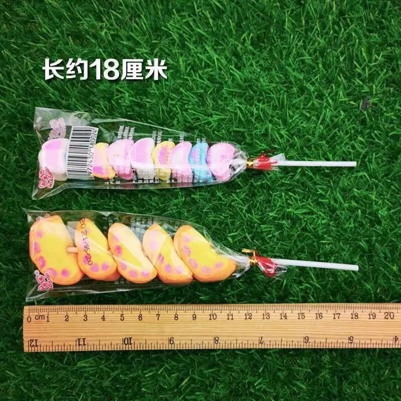 ネット赤マシュマロ串棒児童間食アニメの創造的な造形果味ソフトキャンディの露店食品が大量に卸売りされている|undefined