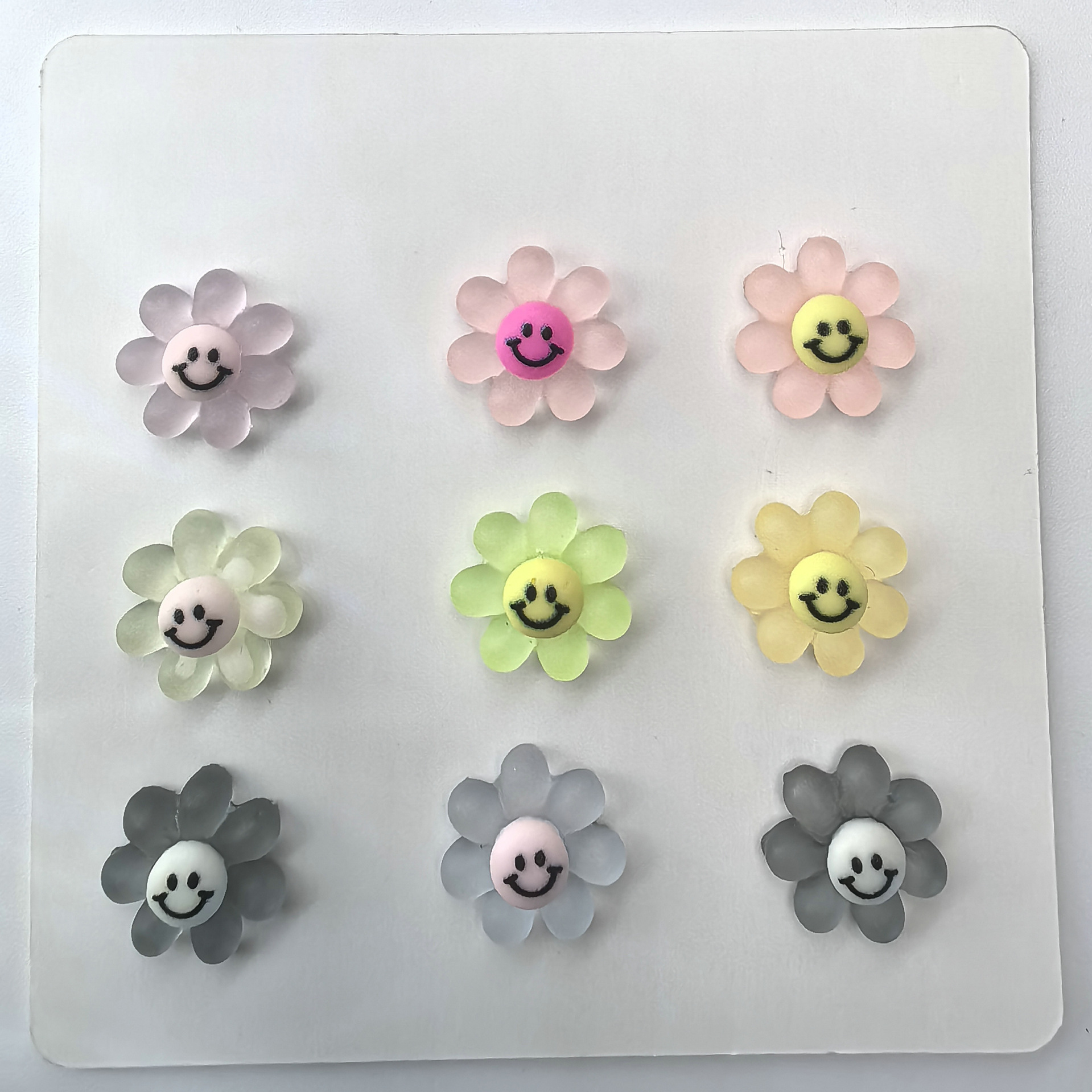 大号笑脸花美甲饰品小商品配件手机壳头饰首饰辅料0005.jp