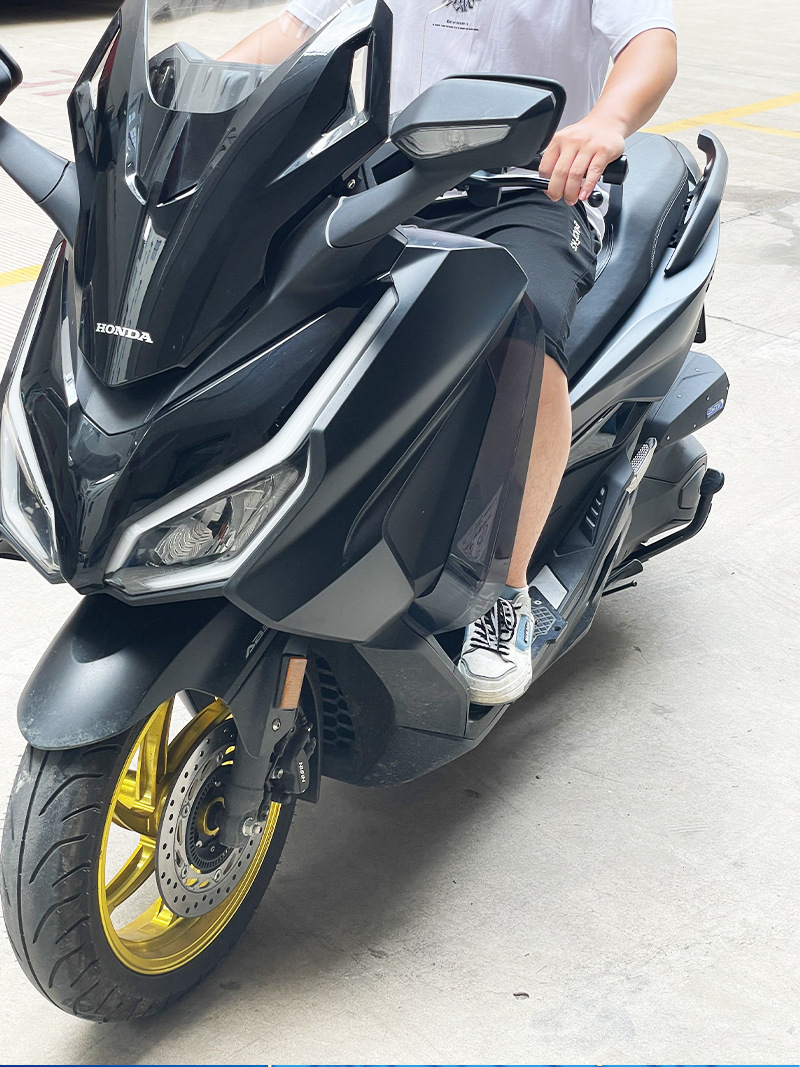 Suitable for 23-25 Honda Forza 350 Modified Leg Wind Shield Nss350 Leg Guard Wind Shield Forza Deflector Cover