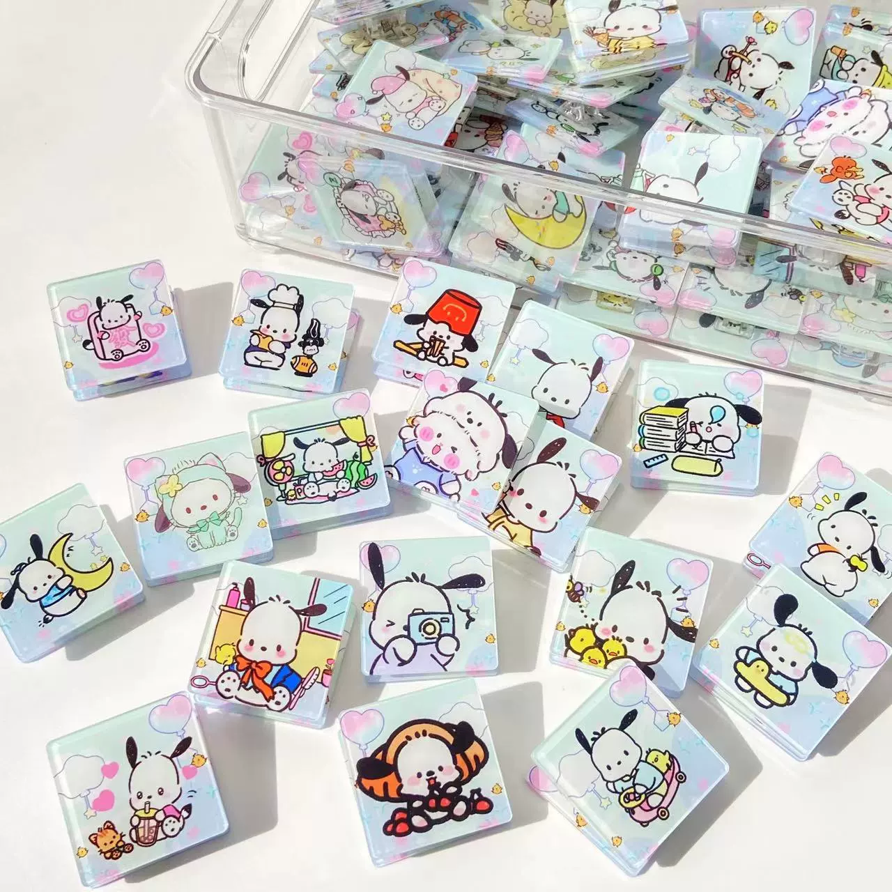 Cartoon square sticker for buttock skin, acrylic storage system, 50 pieces