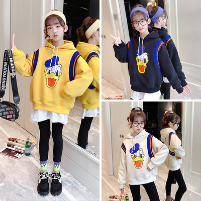女童卡通鸭卫衣2020秋冬季新款韩版中大童加绒加厚洋气连帽上衣潮