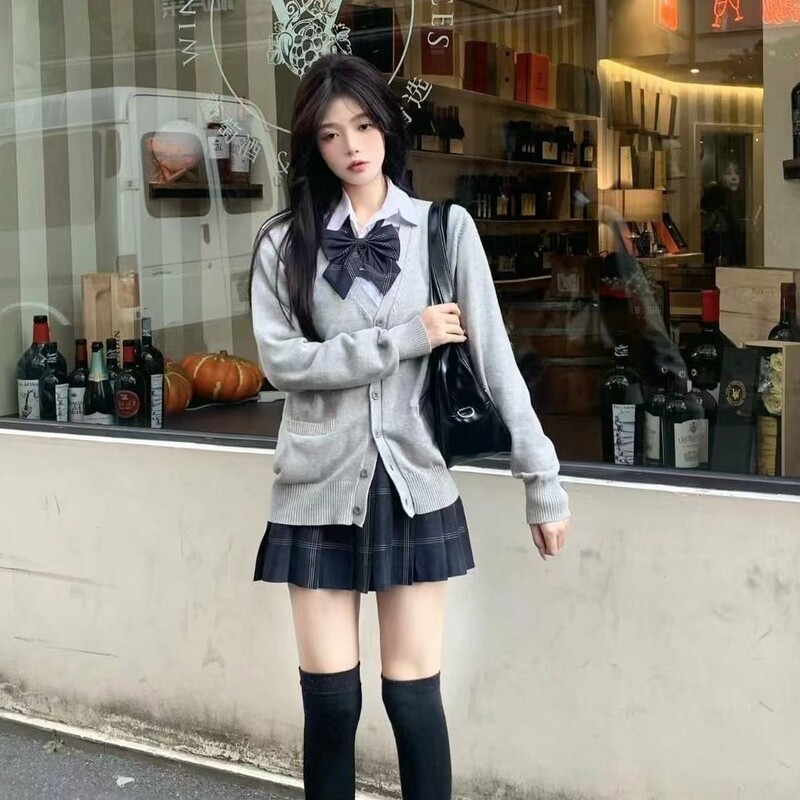 Jk Uniform Autumn and Winter suit light gray Knitted Cardigan Sweater Loose Shirt Top suit Sweet Sakura Girl Jk Uniform Autumn and Winter suit light gray Knitted Cardigan Sweater Loose Shirt Top suit Sweet Sakura Girl