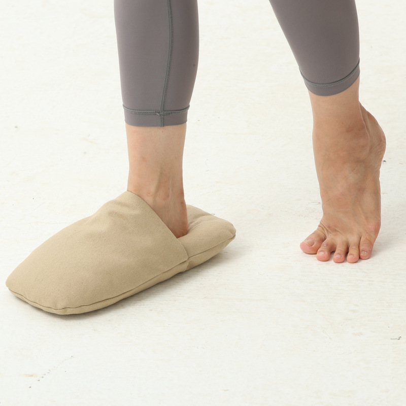 Light Brown Tea Professional Cutting Design Double-Sided Canvas Cassia Seed Vanilla Filled Microwave Heating Foot Warmer