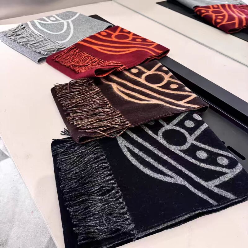 25-Year-Old New Product Empress Dowager Scarf, Large Saturn Double-Sided Wool Cashmere Popular Shawl, Neck Warmer, Shoulder Wrap