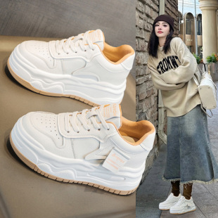 2025 New Thick-Soled Platform Shoes, Trendy on Douyin, Large Size Height-Increasing Women's Casual Low-Top Genuine Leather White Shoes